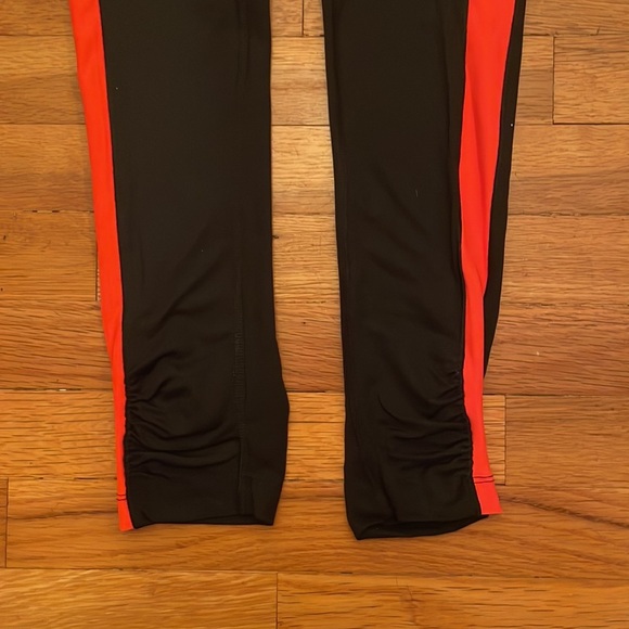 Athletic Leggings - Picture 3 of 3